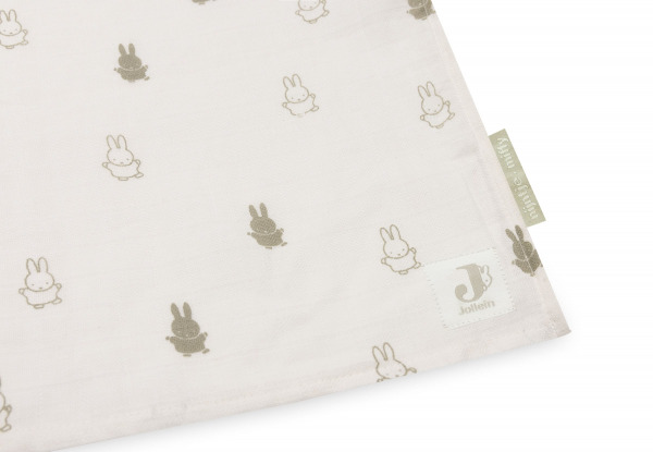 Jollein textilpelenka
 - 115x115 cm Happy Miffy Olive Green